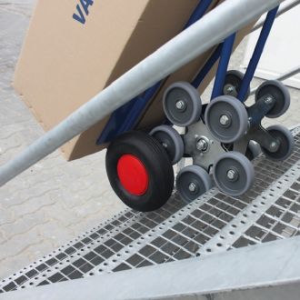 Stairclimber truck with 2 five-arm spider wheels