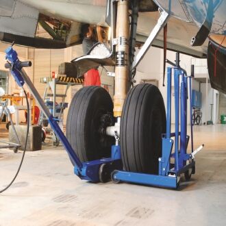 Montagegerät für den Wechsel von Reifen Flugzeug