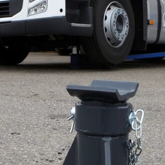 Abstützbock 16 t schwere Fahrzeuge 675 - 1125 mm